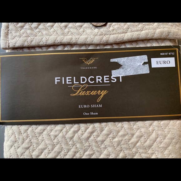 New Target Euro Sham Beige Egyptian 26 inch - Picture 2 of 6